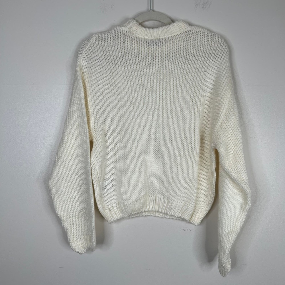 NWT H&M Divided Loose Knit Cream White Crewneck Long Sleeve Sweater Size Small - Picture 8 of 8